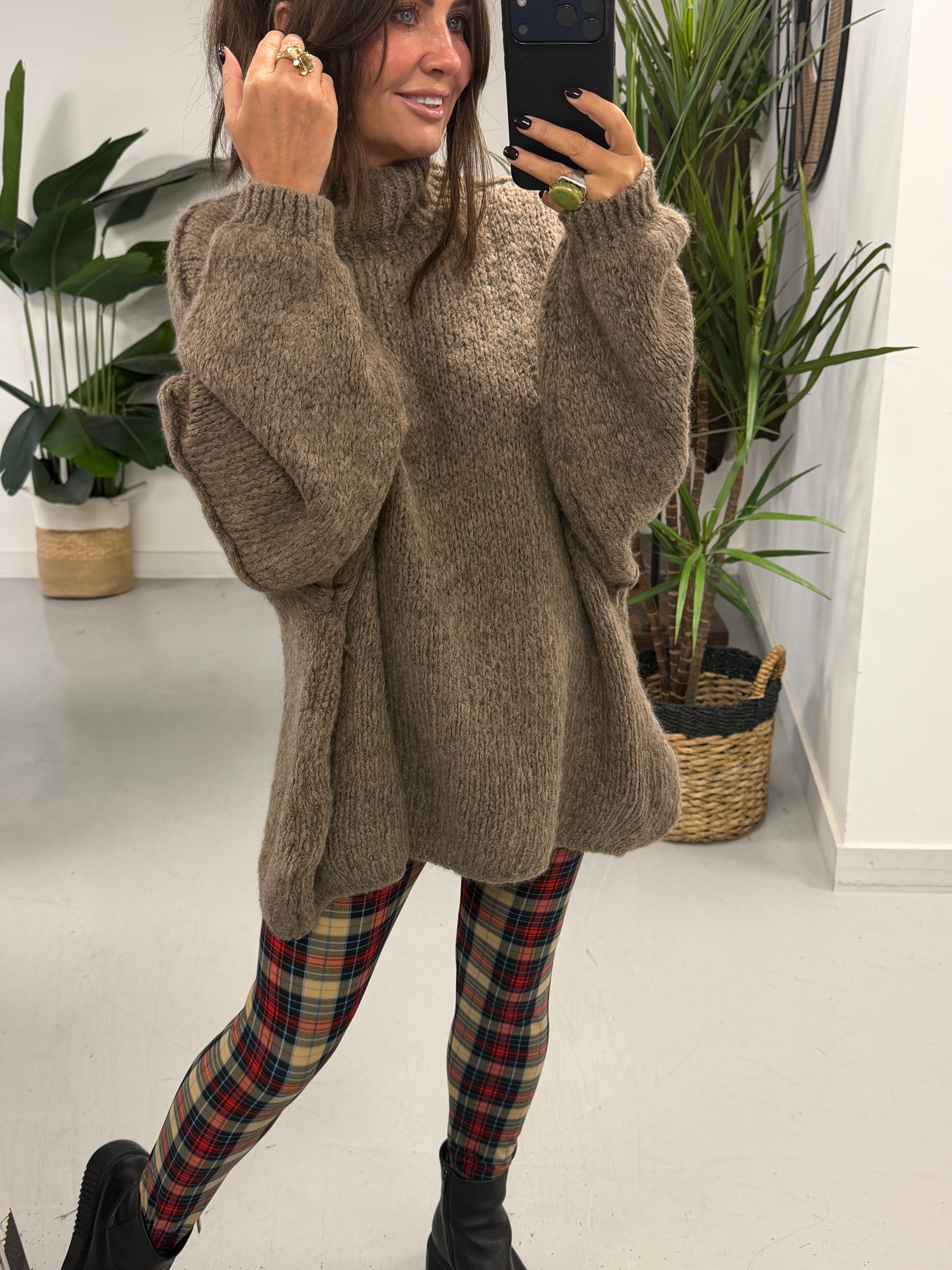 The Rustic Soft Knit - Mocha