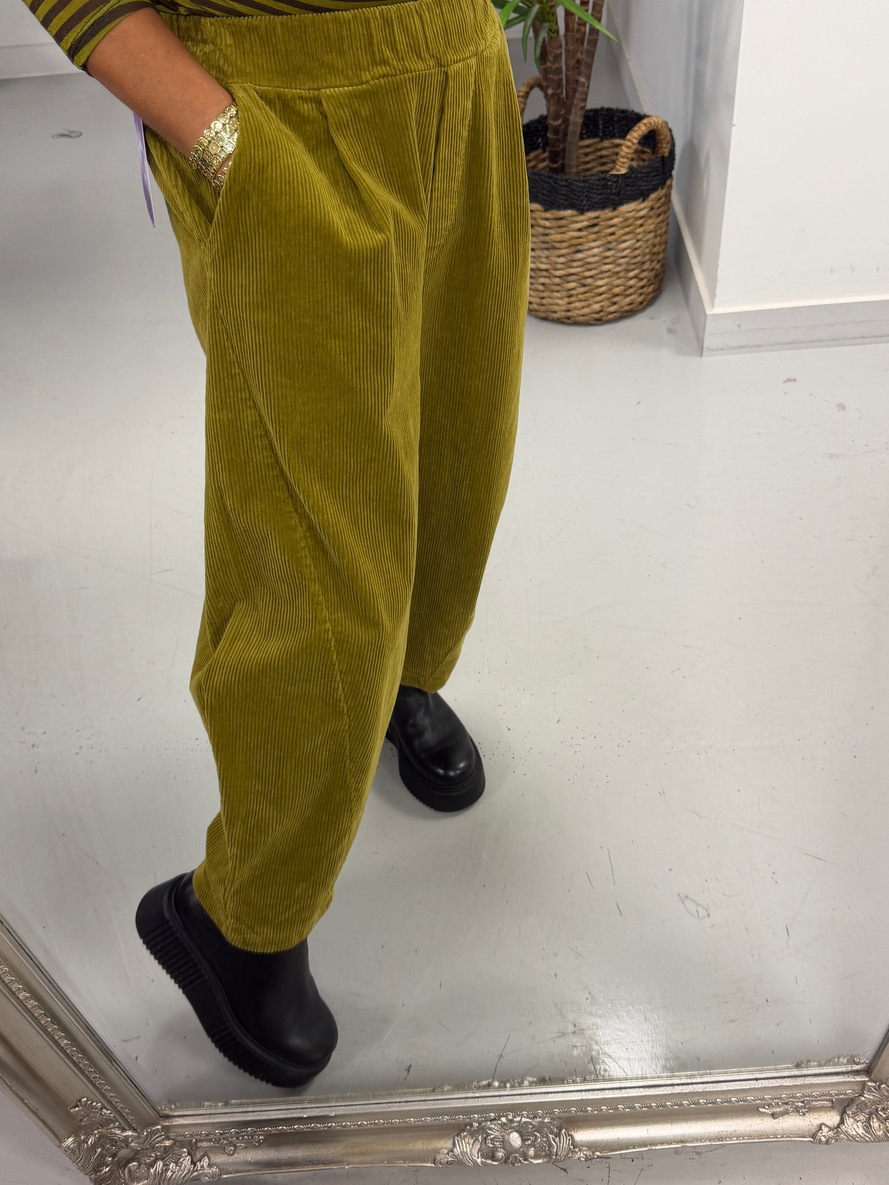 Jumbo Cord Barrel Trousers - Pistachio (Size 10-14) (Copy)