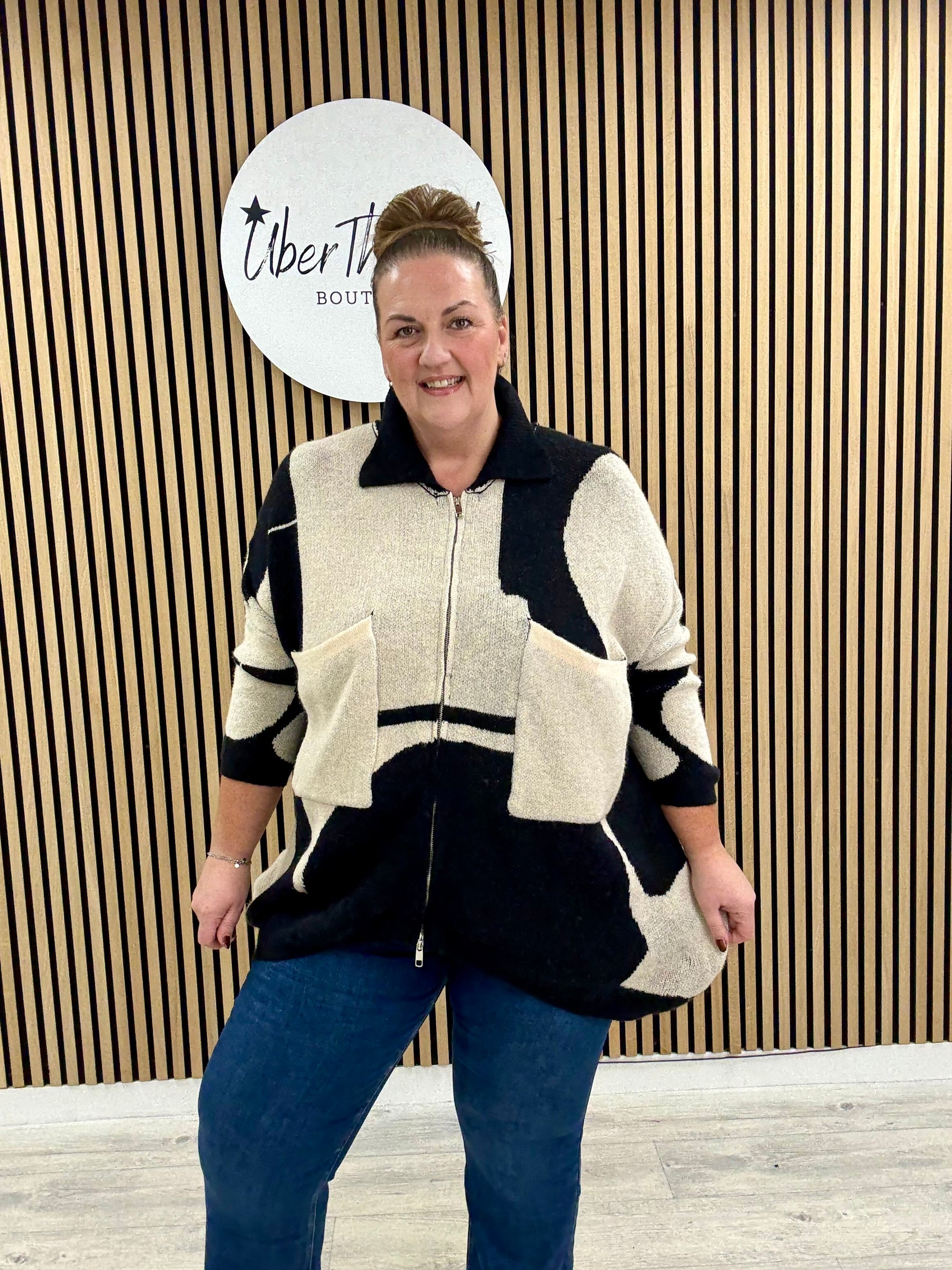 The Camello Zip Cardigan - Black/Cream