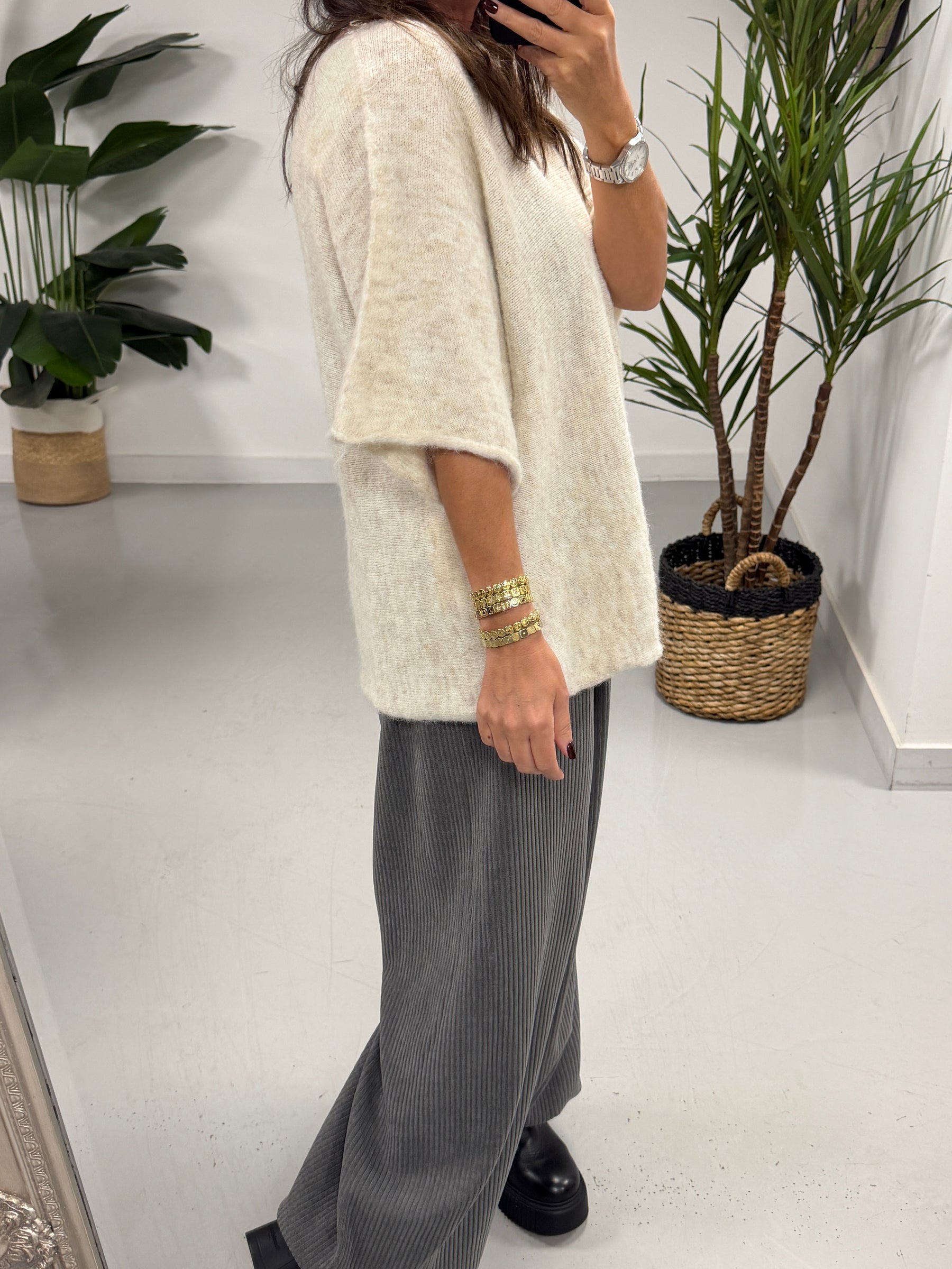 Sofia Soft Knit Crop Sleeve Knit Jumper - Cream (Size 10-16)