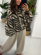 Zebra Bubble Bomber - Black