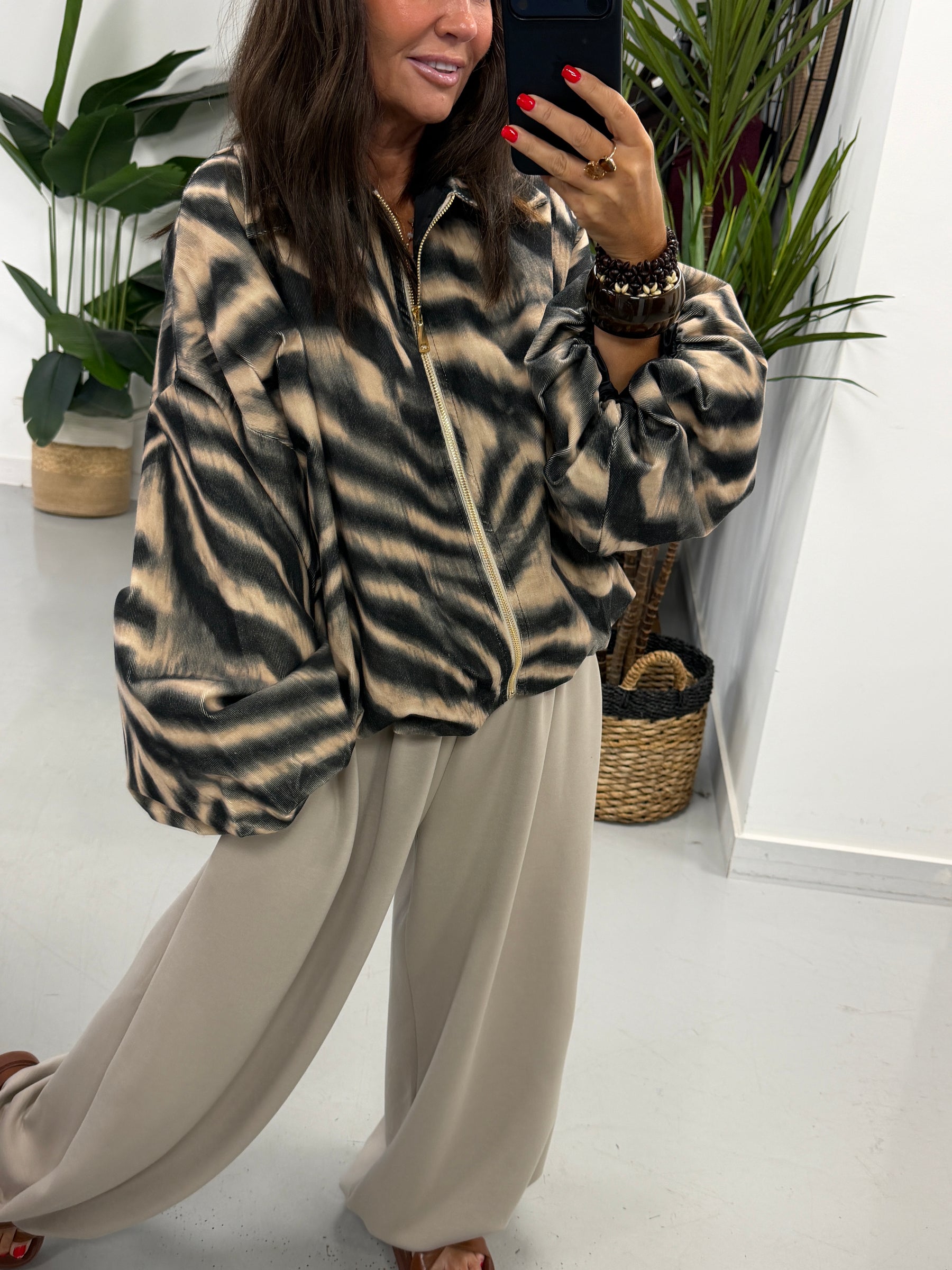 Zebra Bubble Bomber - Black
