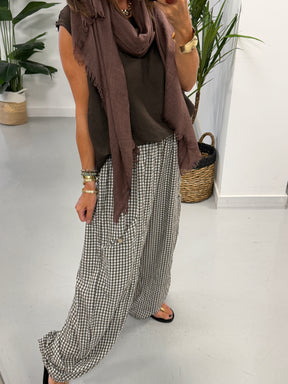 The Gingham Button Barrel Trousers - Chocolate