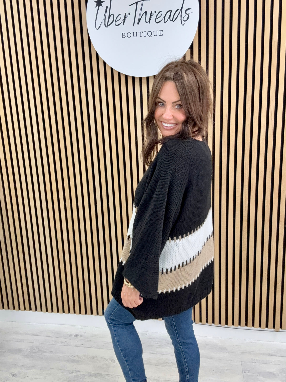 The Soft Stitch Knit - Black