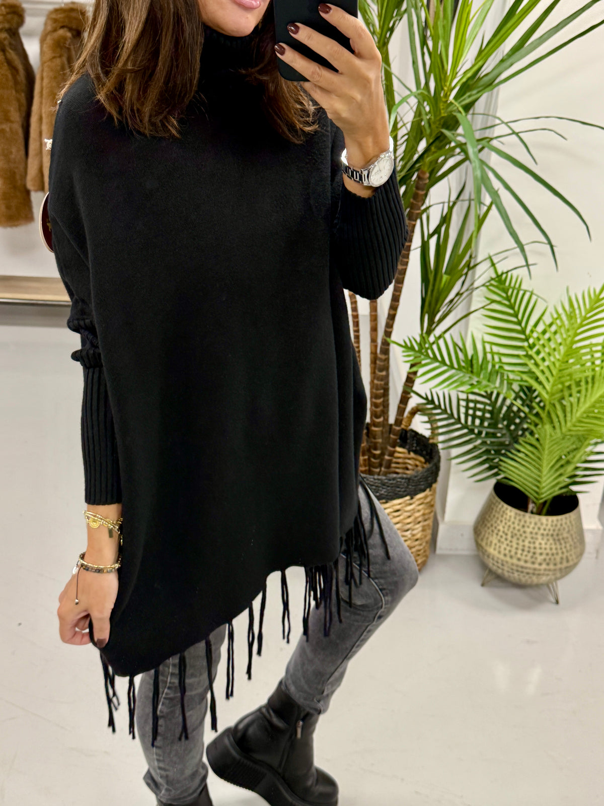 The Roll Neck Fringed Knit - Black