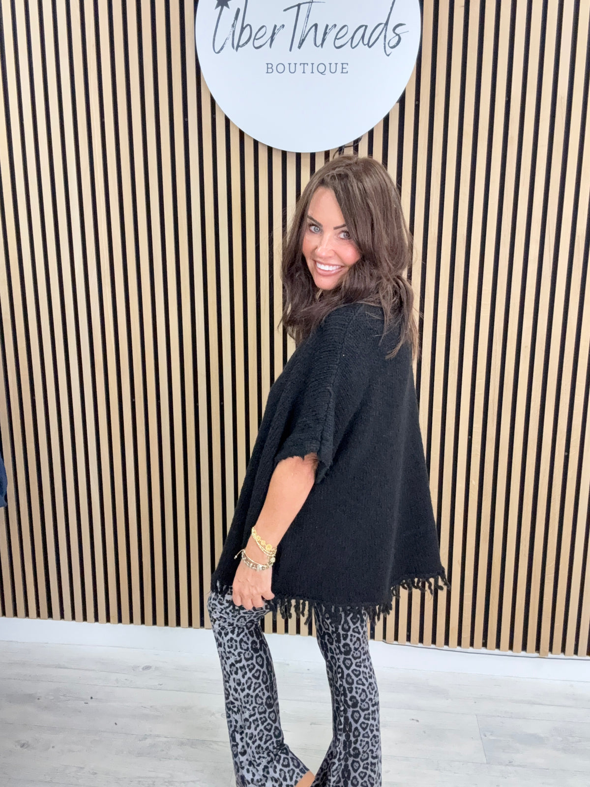 The Sleeveless Fringed Knit - Black