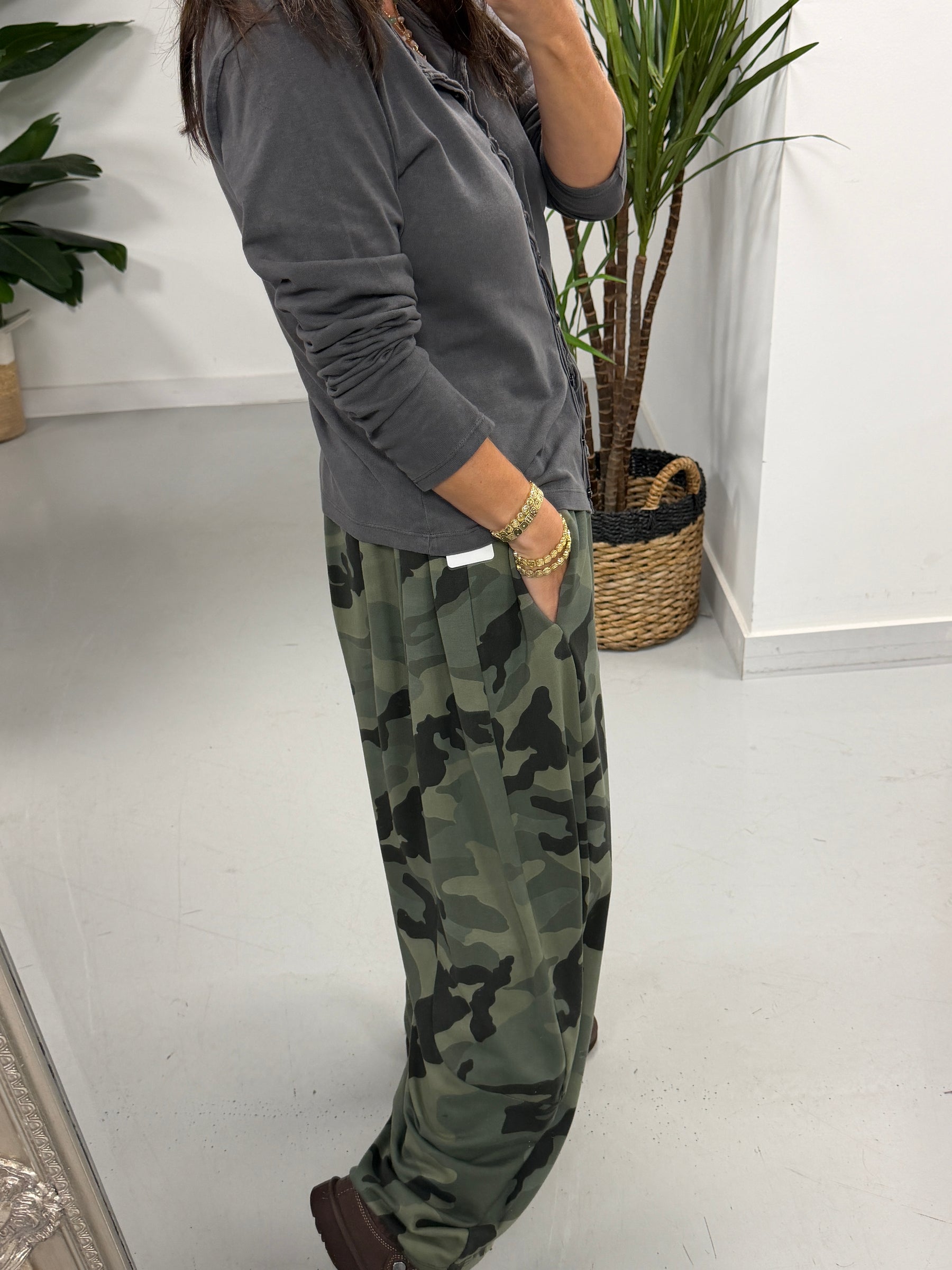 The Chelsea Camo Barrel Joggers Medium Khaki (Size 12-18)