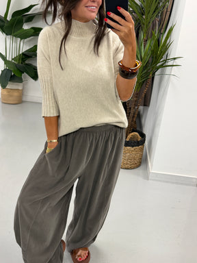 The Barrel Needlecord Joggers - Mocha