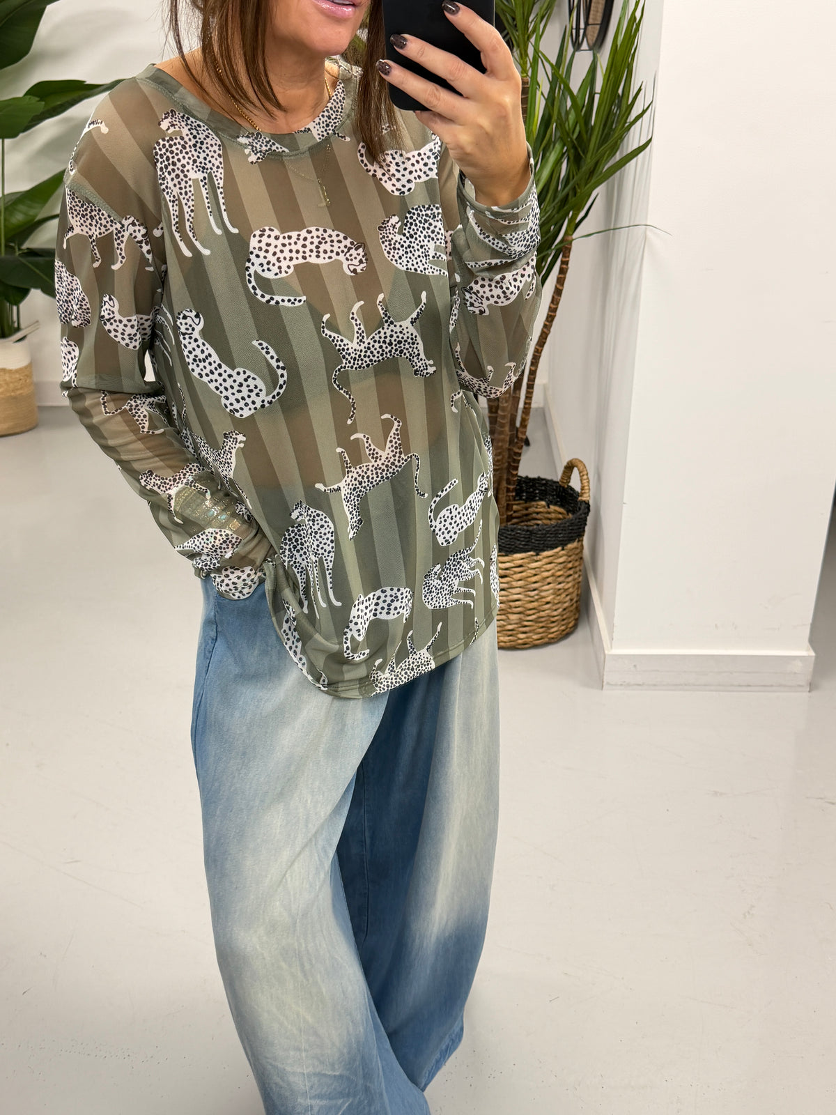 The Khaki Pink Leopard Mesh