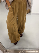 The Tiered Balloon Needlecord Trousers - Camel