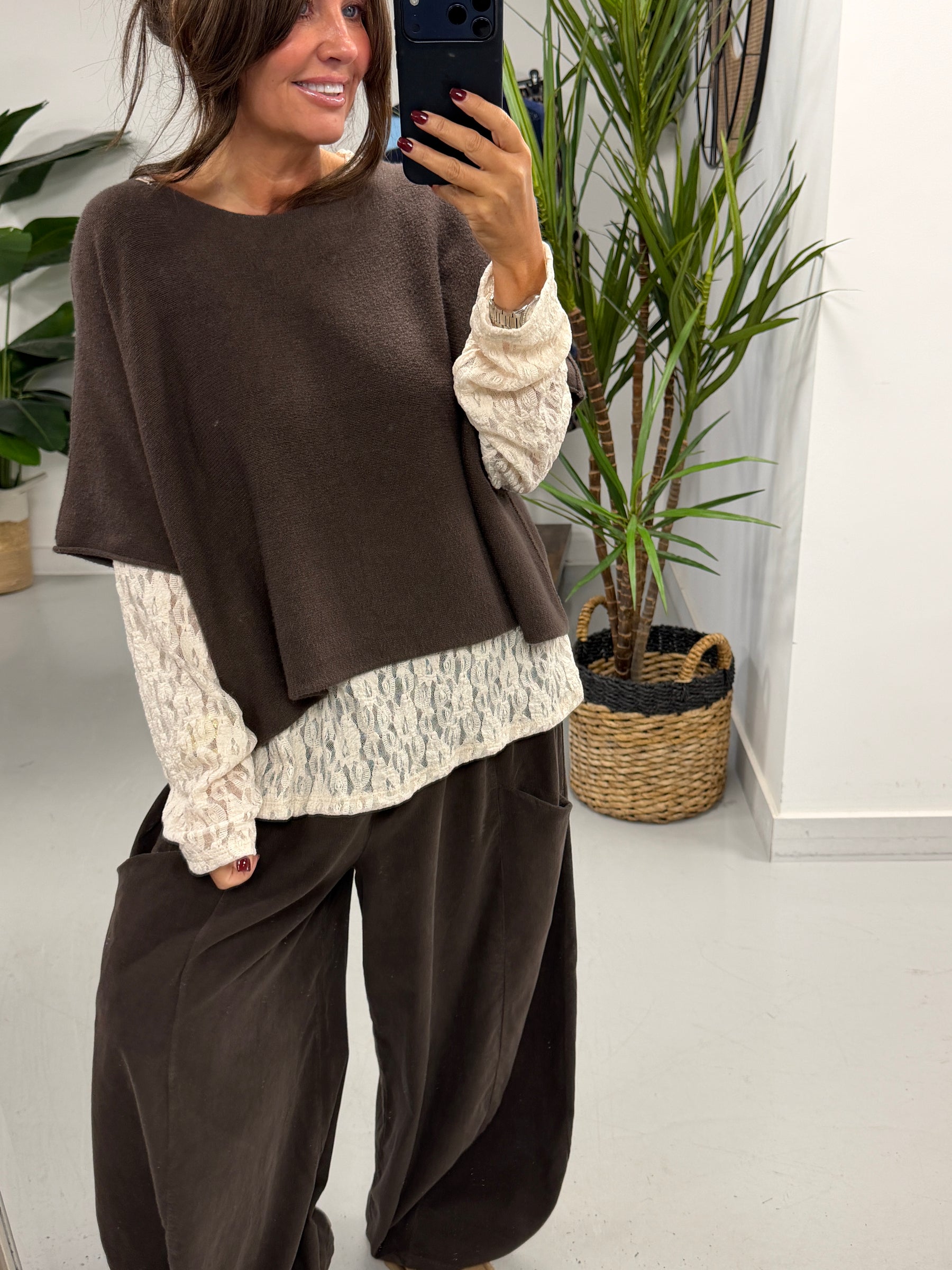The Lace Mesh - Antique Cream  (Size 12-18)