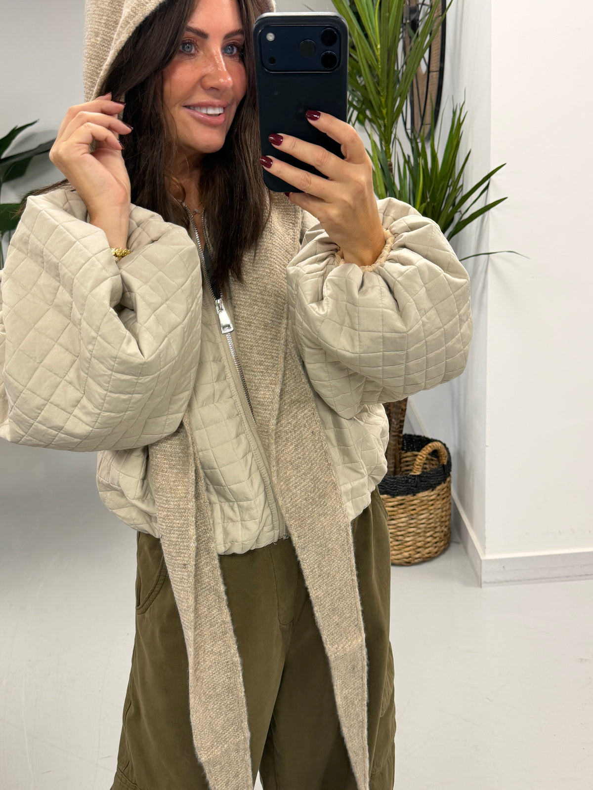 Ladies Scarf/Hood - Cream