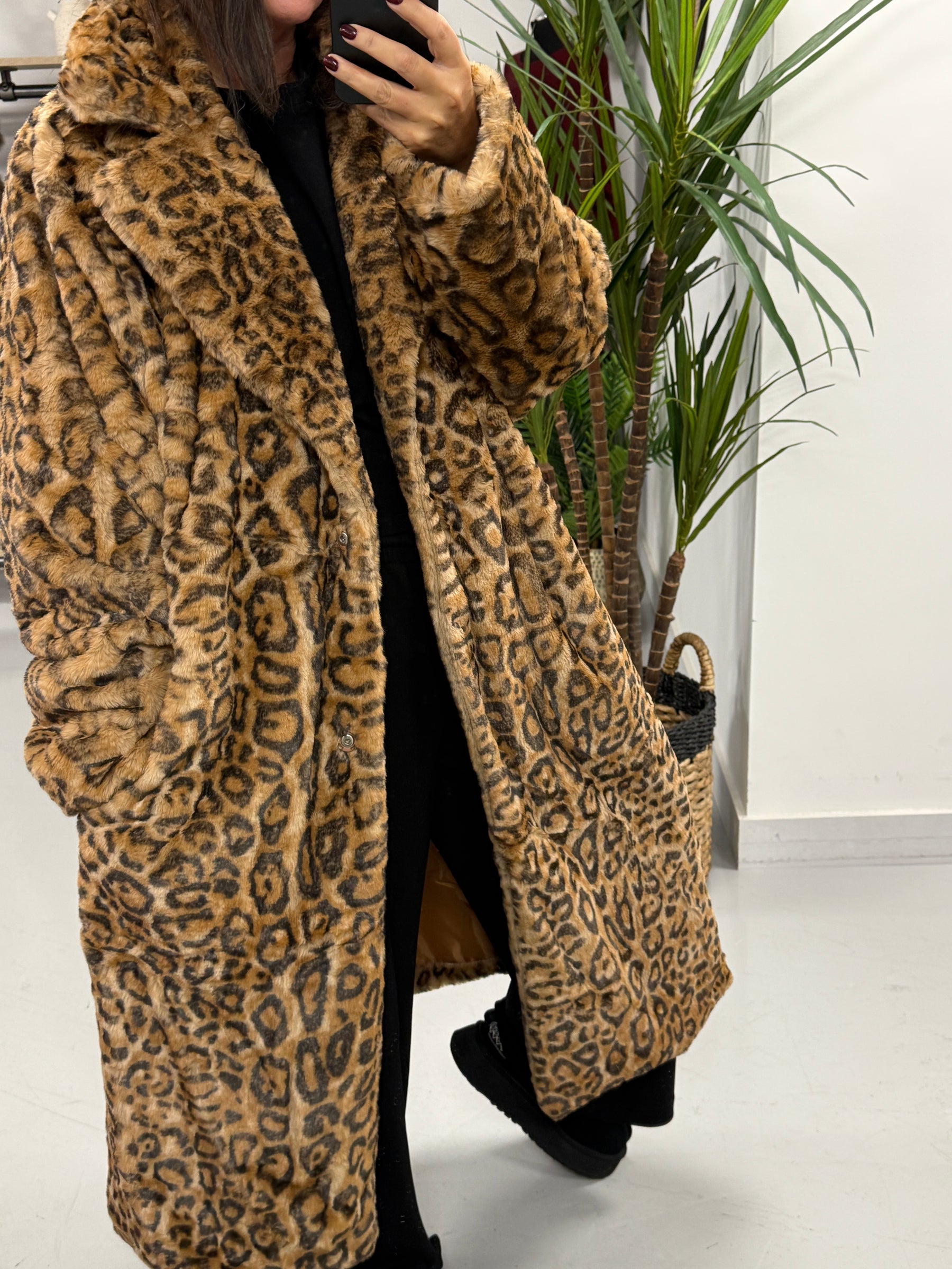 The Safron Longline Faux Fur Coat - Leopard (Size 12-14)