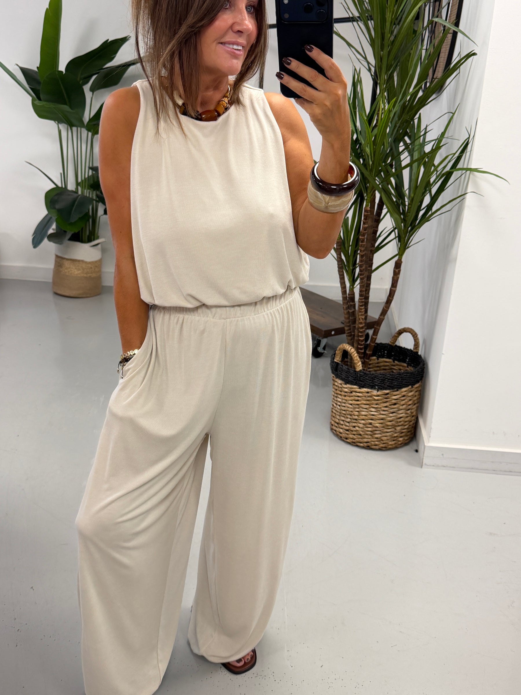 The Weekend Slouch Balloon Set - Cream