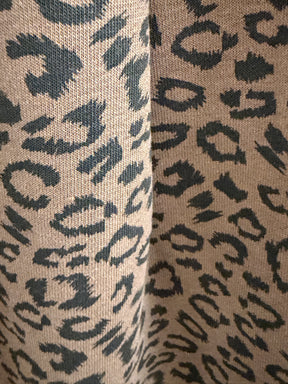 The Deluxe Weekend Crop Sleeve Sweat - Chocolate