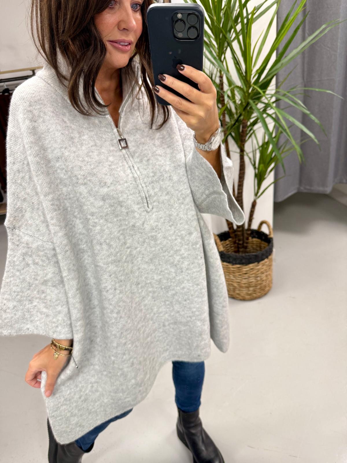 The Enzo Zip Soft Knit - Light Grey