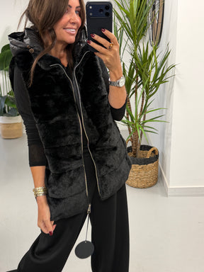 Fly Faux Fur Hooded Giilet  - Black