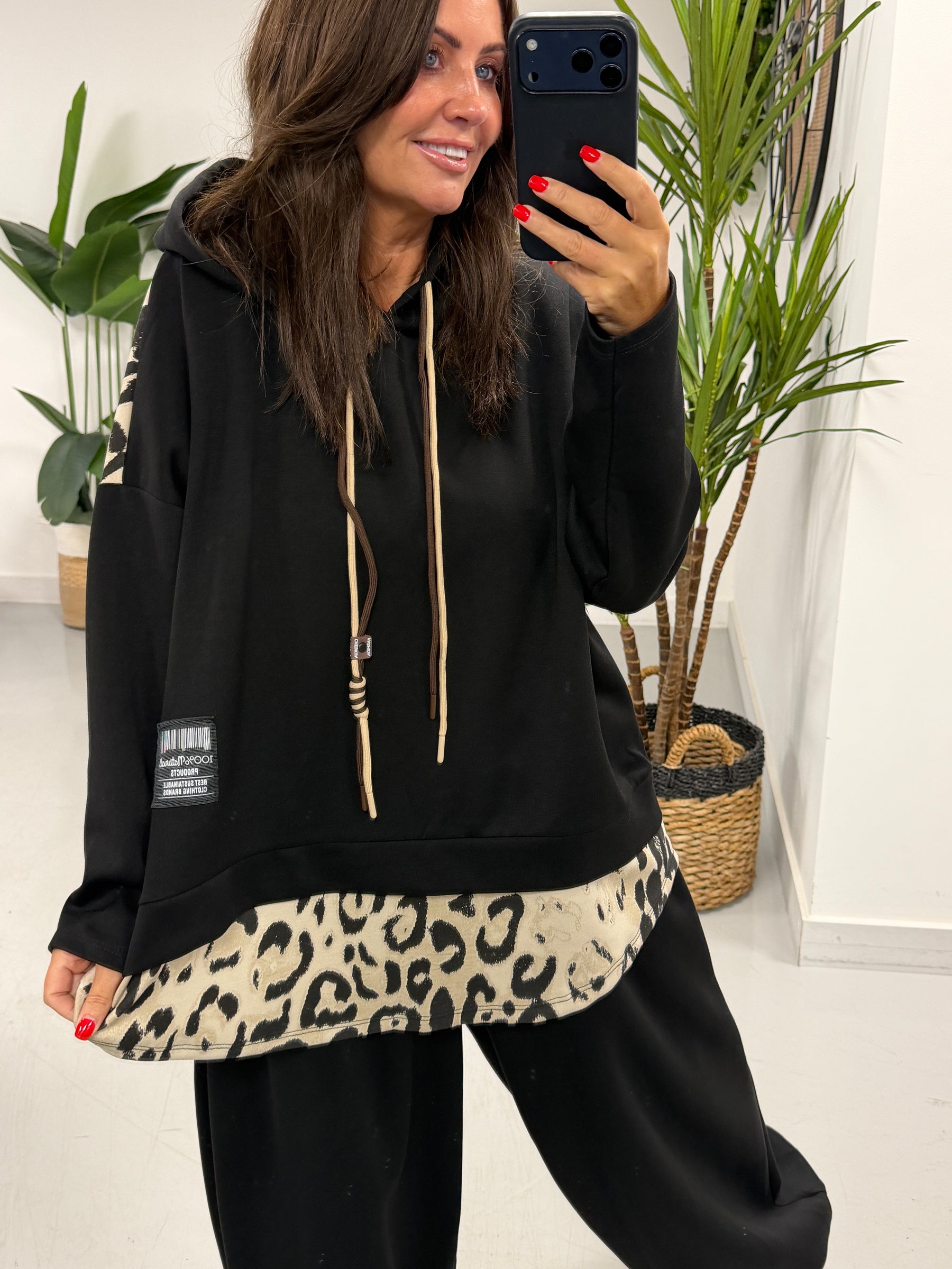 Animal Scuba Hoodie - Black