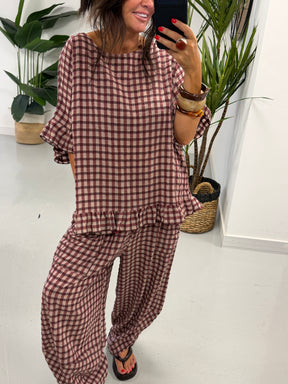 The Autumn Check Ruffle Tunic - Wine