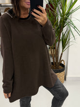 The Chelsea Round Neck Knit - Chocolate
