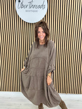 The Slouch Pocket Dress - Light Chocolate