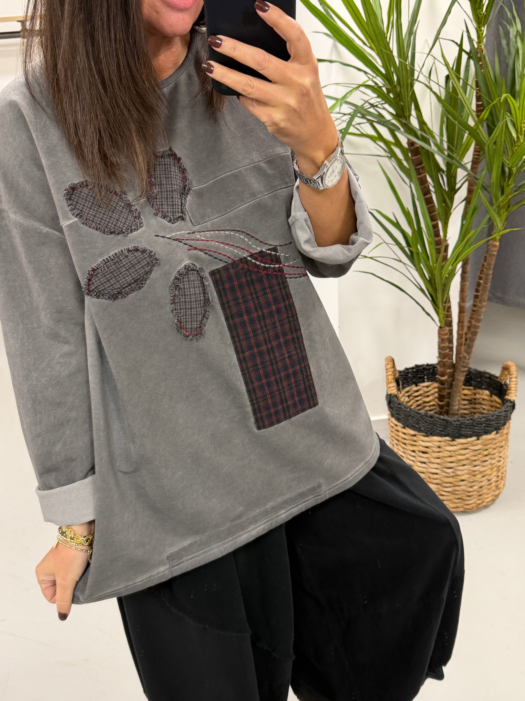 The Check Petal Patch Acid Wash Jersey - Charcoal