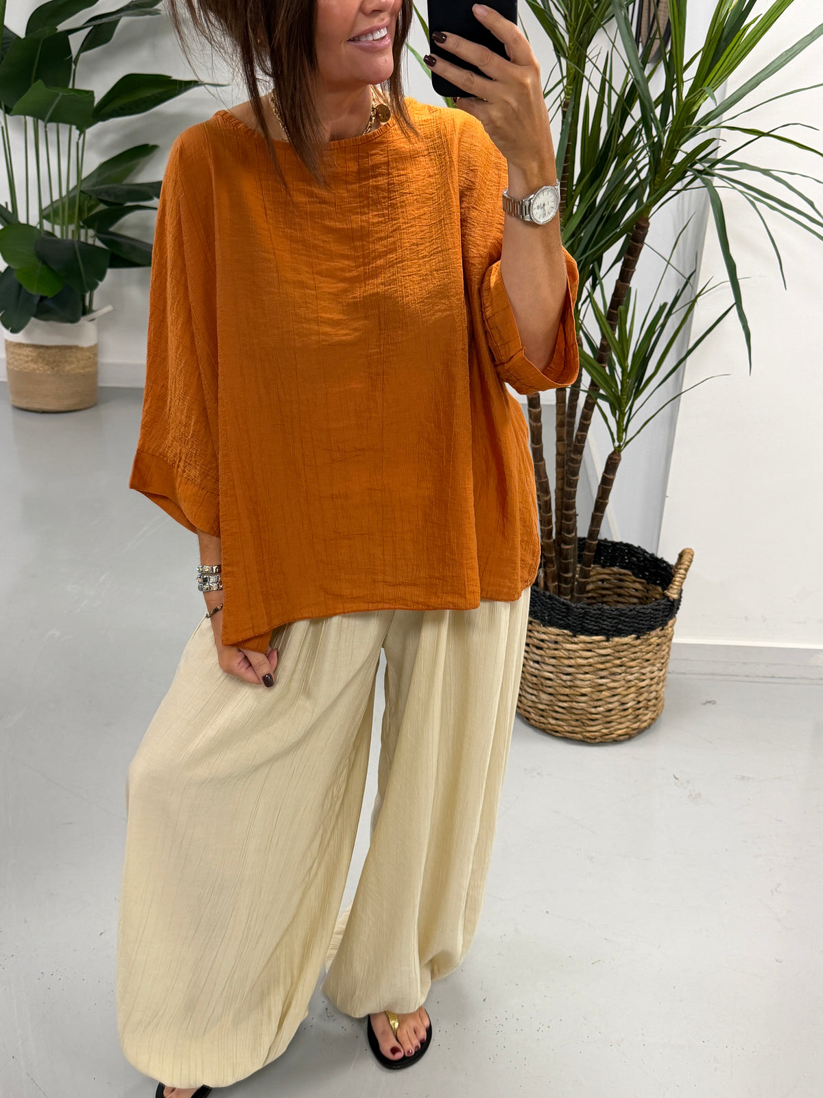The Crinkle Balloon Trousers - Cream