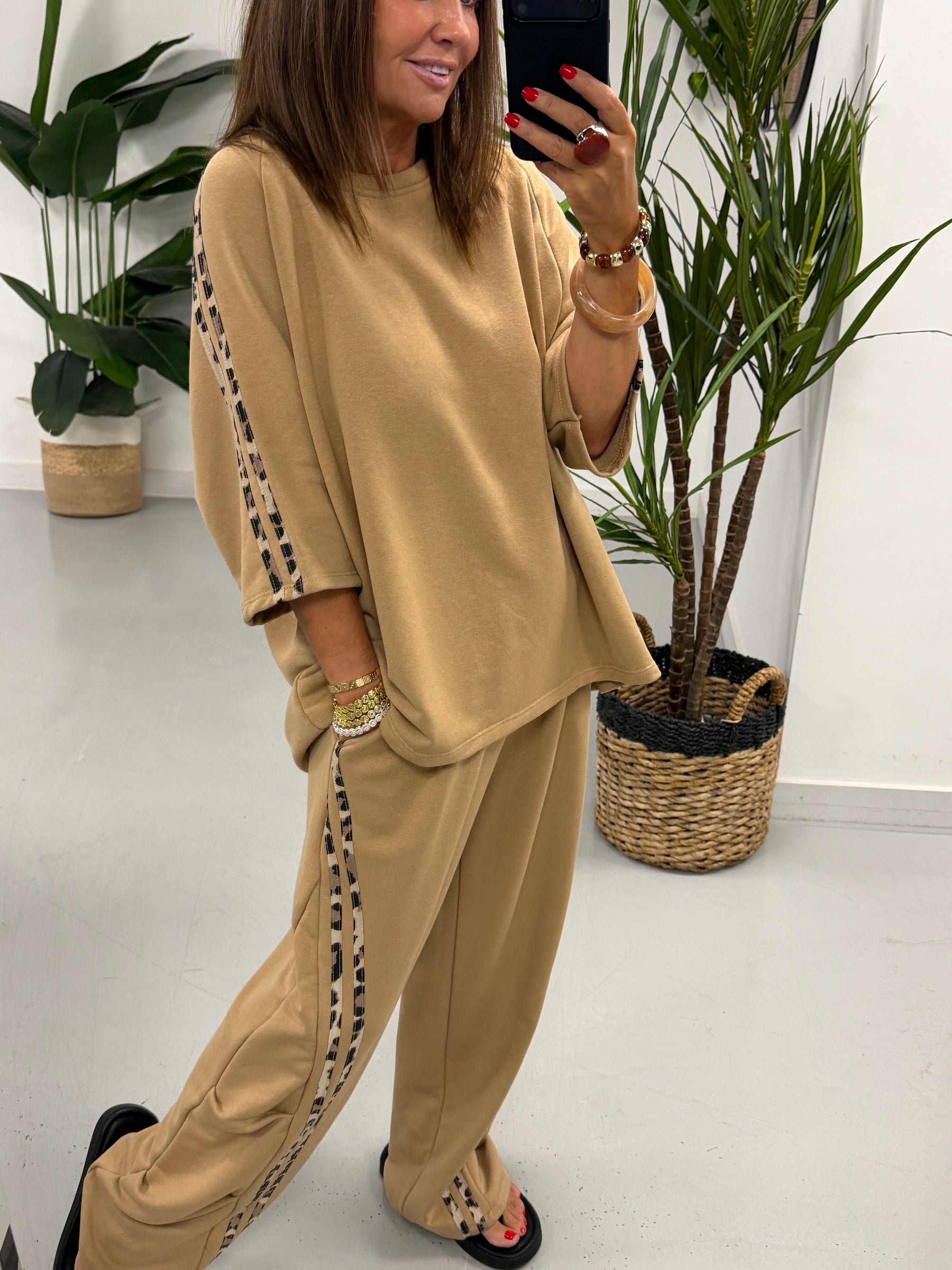 The Delux Jersey Leopard Print Trim Tracksuit - Camel