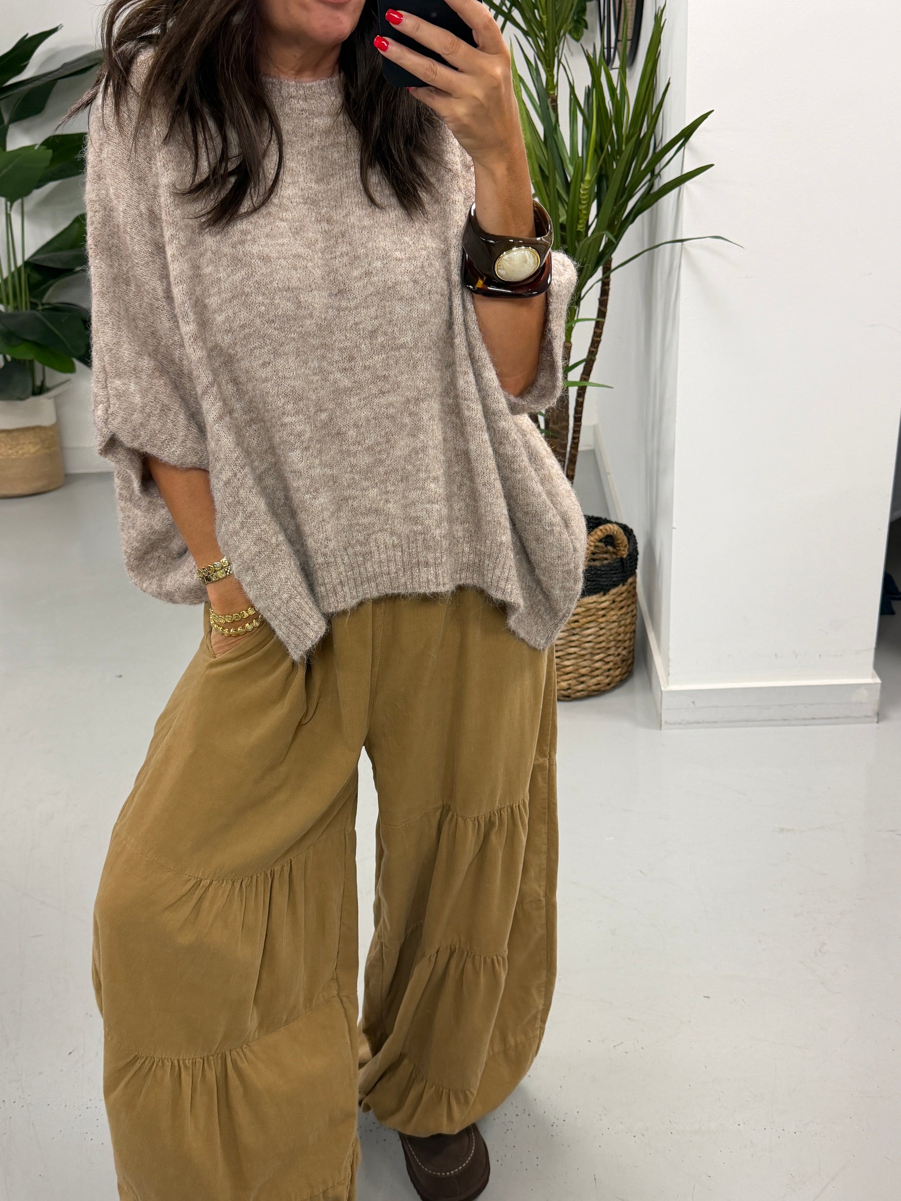 The Tiered Balloon Needlecord Trousers - Camel