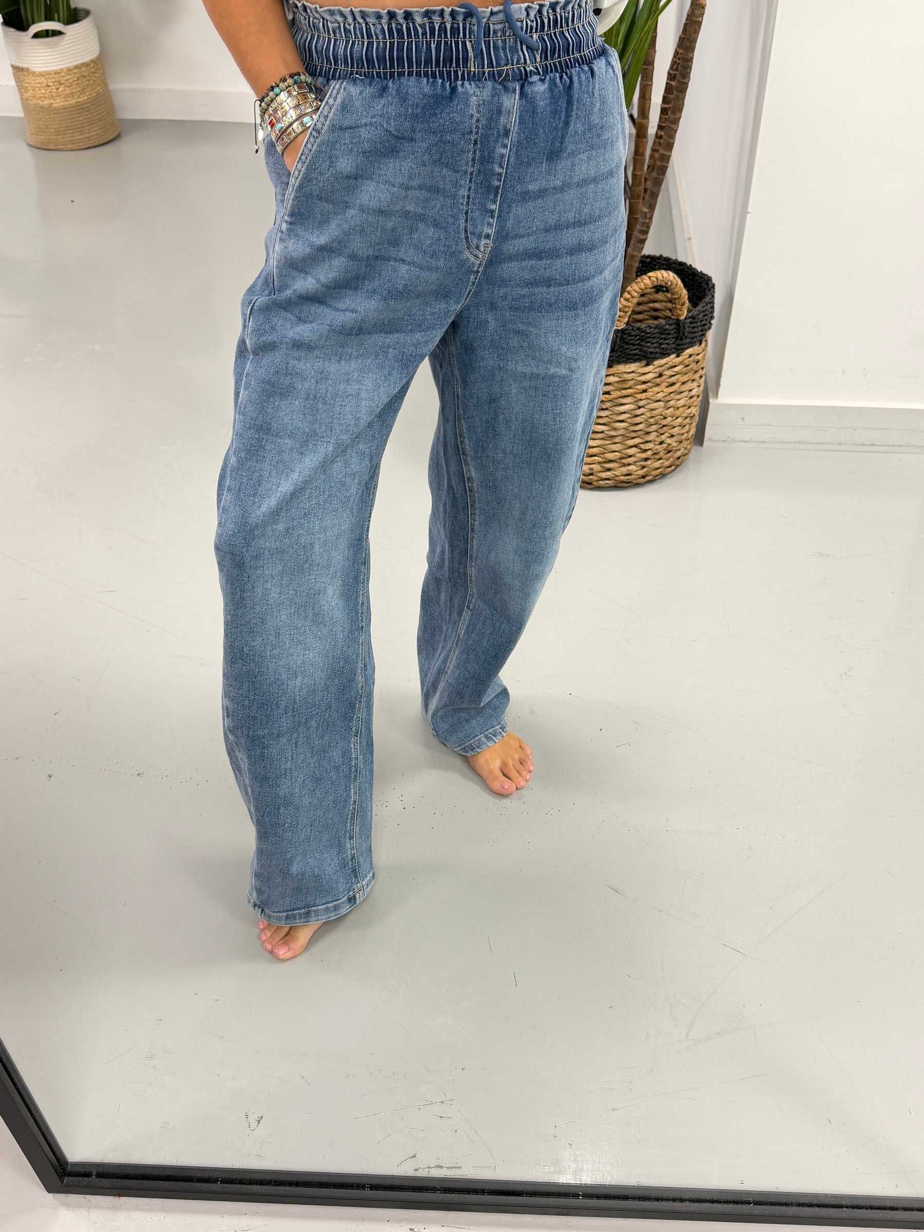 Elasticated Waist Balloon Leg Jeans - Blue