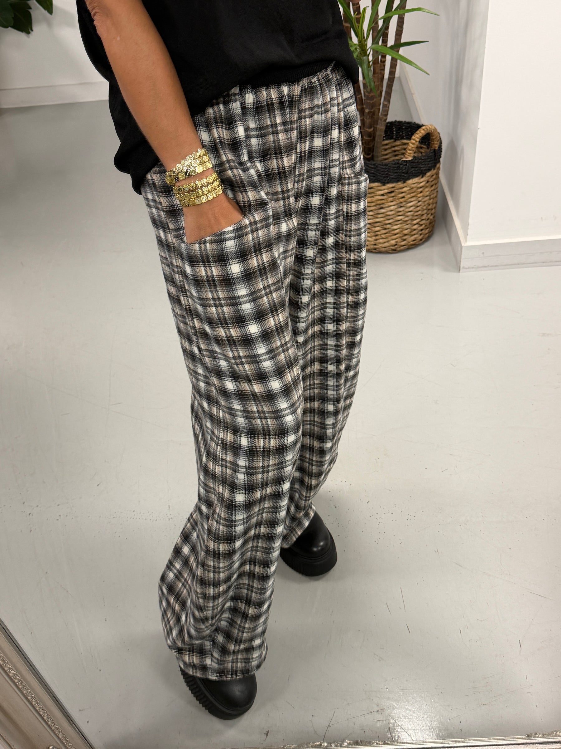 The Bailey Plush Cotton Plaid Barrel Trousers- Black (Size 10-16)