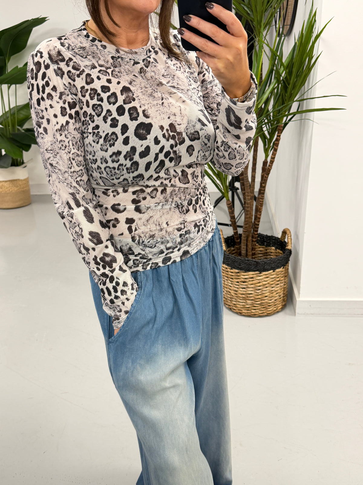 The Animal Mesh (10/12) - Black