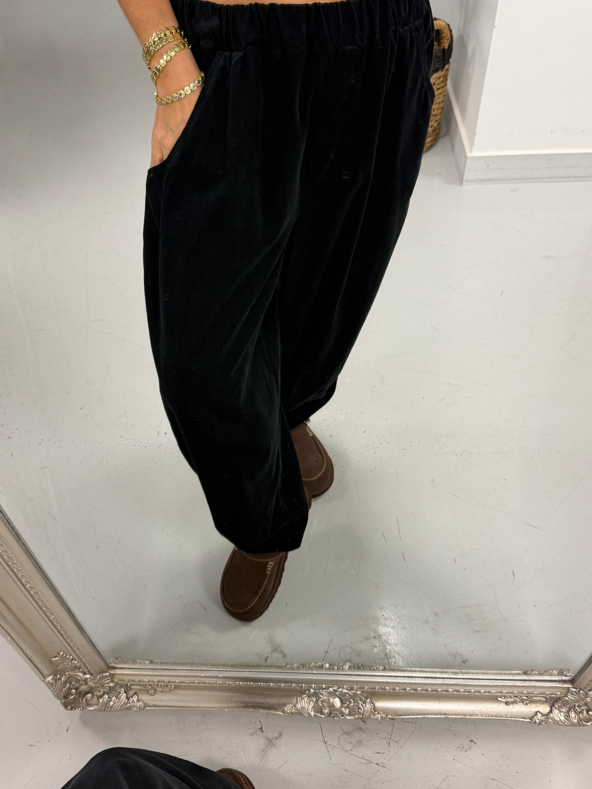 The Barrel Needlecord Joggers - Black (Size 8-12)