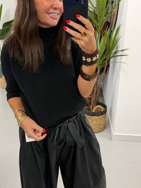 Crop Sleeve Knit - Black