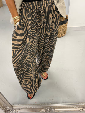 Zebra Balloon Joggers- PRE ORDER