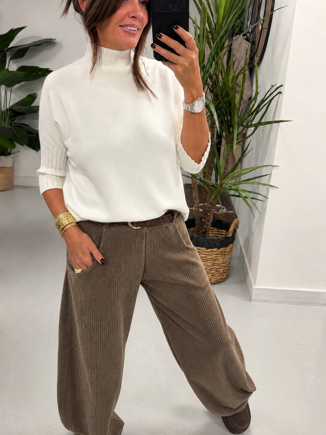 **Pre Order ** The Cambridge Cord Barrel Trousers - Chocolate (Size 10-14)