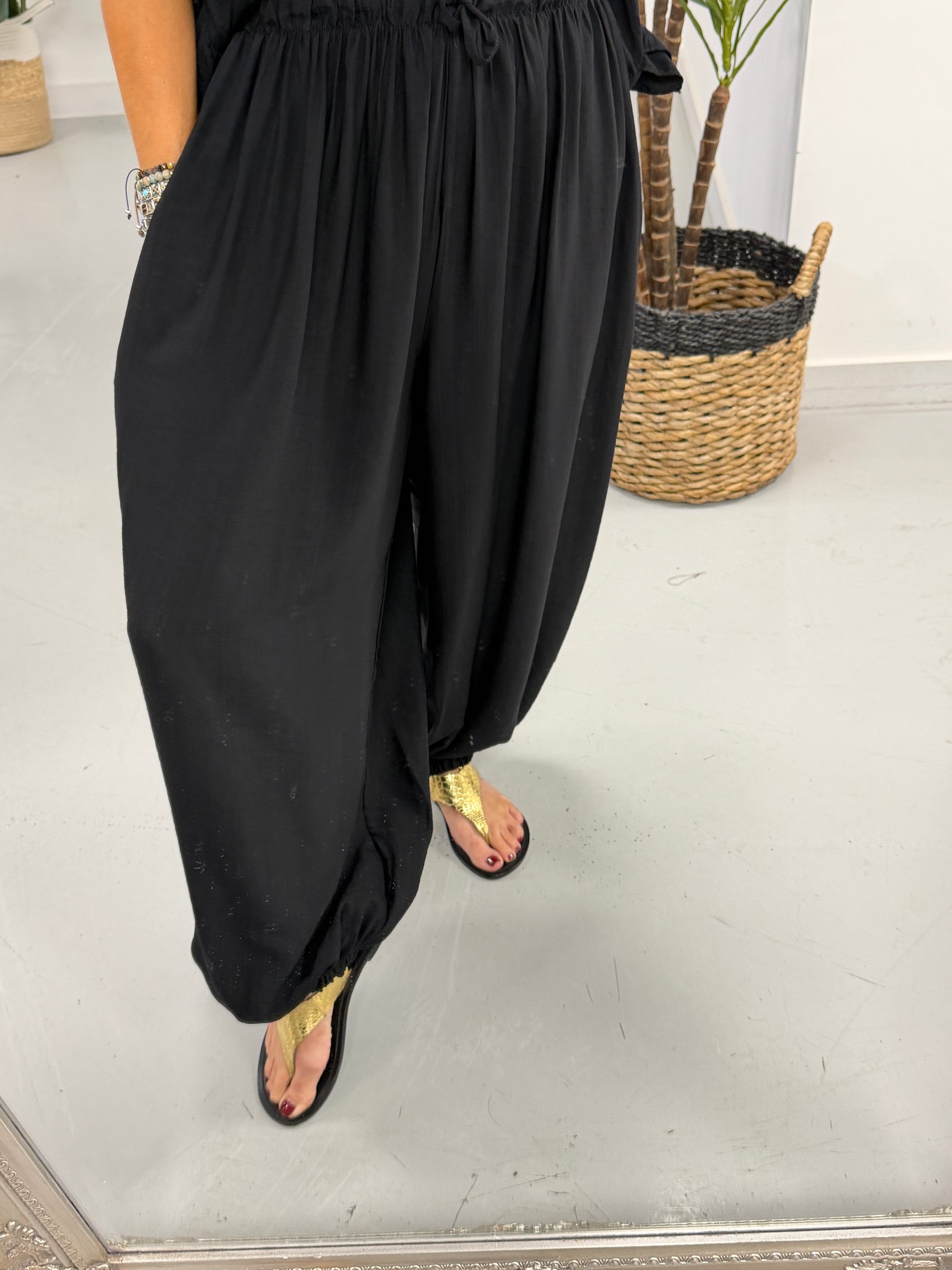 The Bahia Balloon Trouser - Black