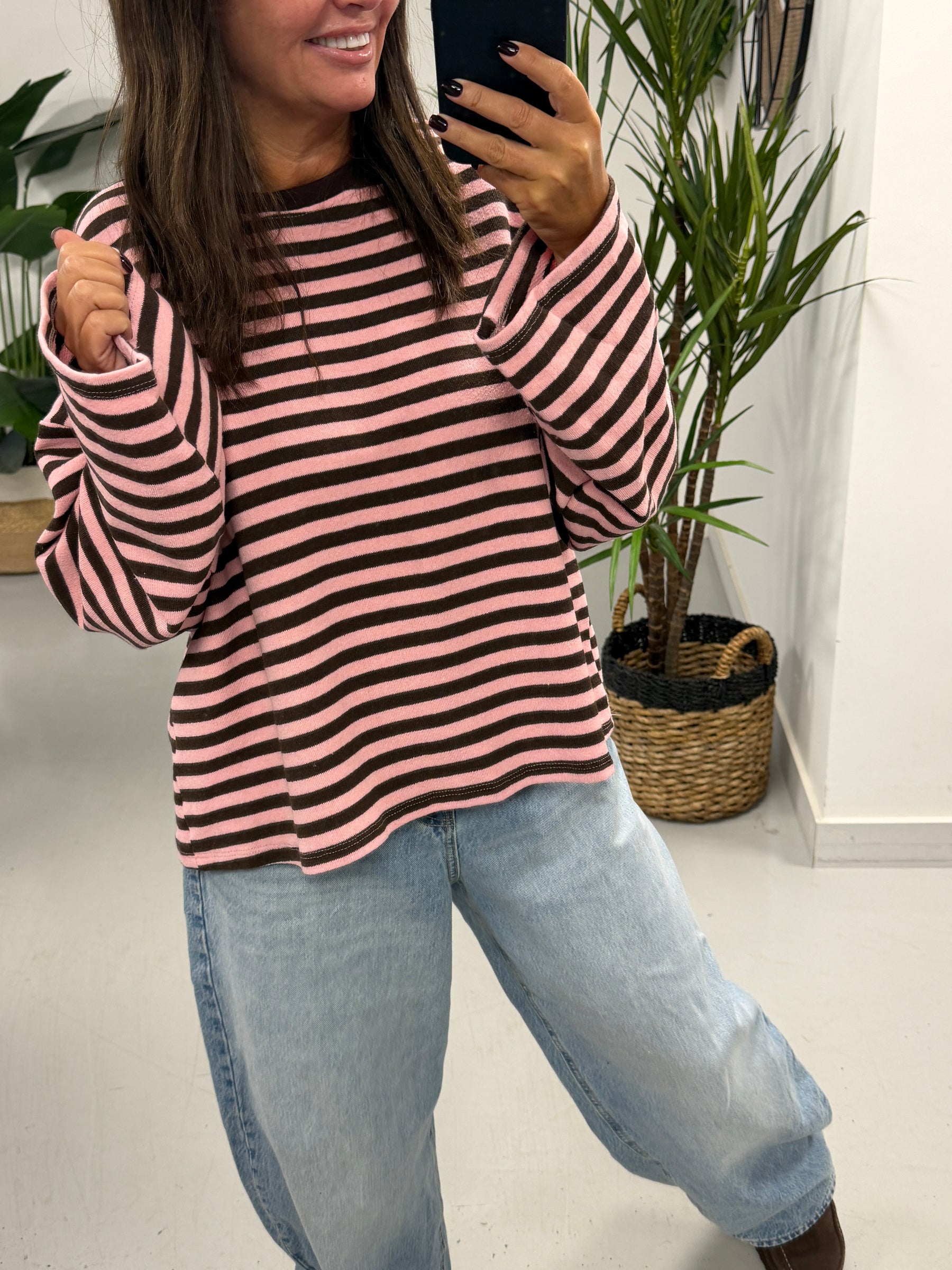 The Weekend Chill Stripe - Pink/Chocolate (Special Buy No Return) Size 10 - 16