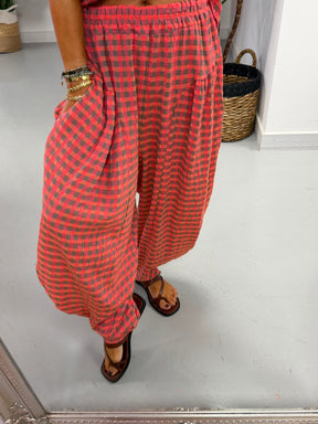 The Deluxe Gingham Barrel Trousers - Pink/Mocha