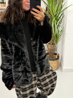 The Safron Faux Fur Coat - Black