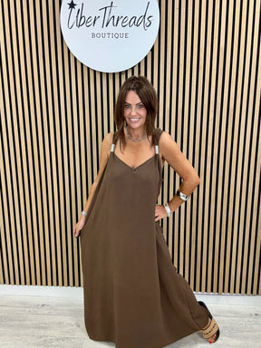 The Spring Shoulder Maxi - Chocolate