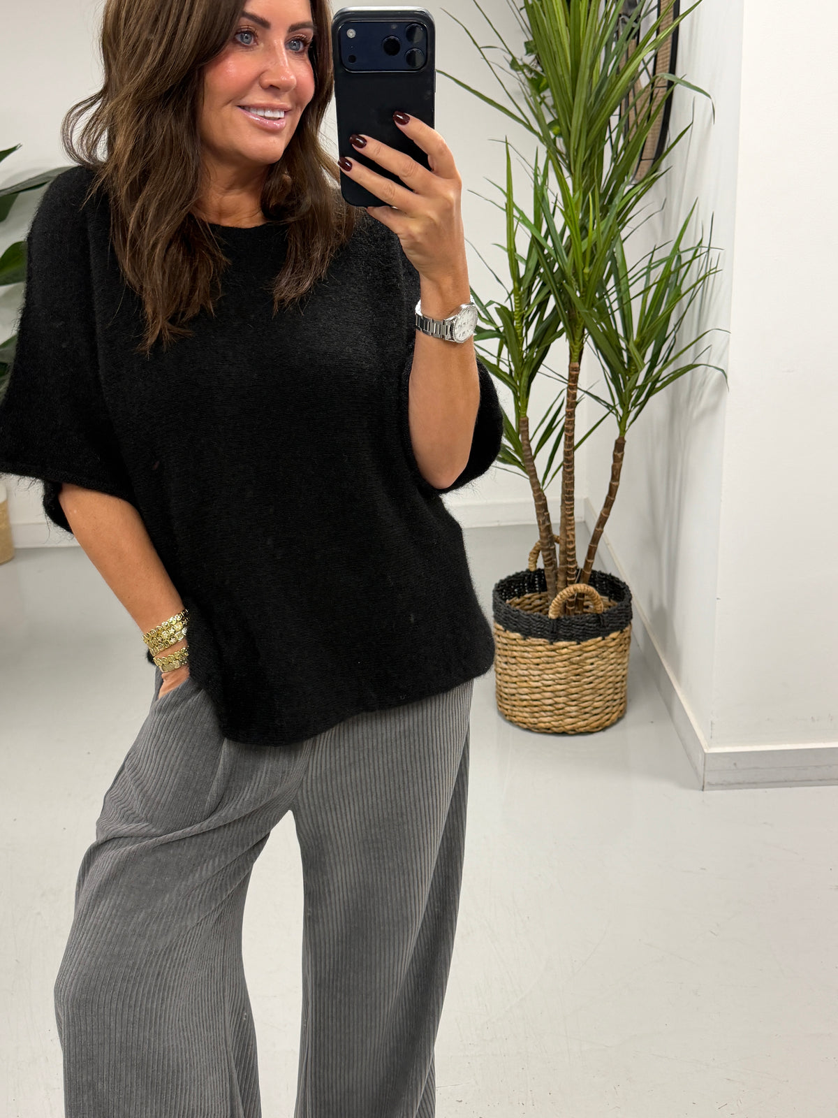 Sofia Soft Knit Crop Sleeve Knit Jumper - Black (Size 10-16)