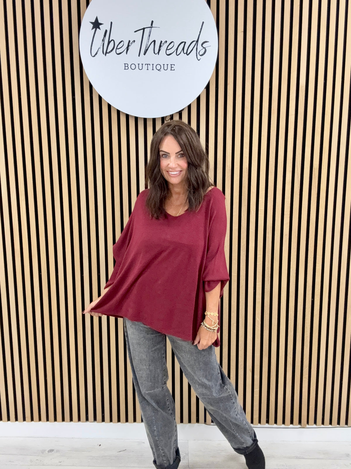 The Casual Loose Knit - Wine