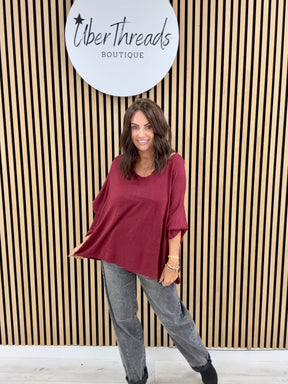 The Casual Loose Knit - Wine