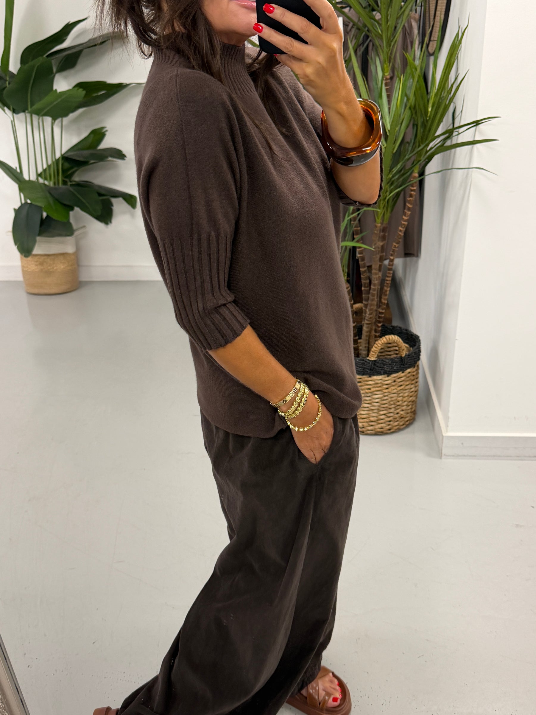 Crop Sleeve Knit - Chocolate