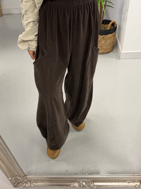 The Barrel Pocket Needlecord Joggers - Chocolate (Size 10-18)
