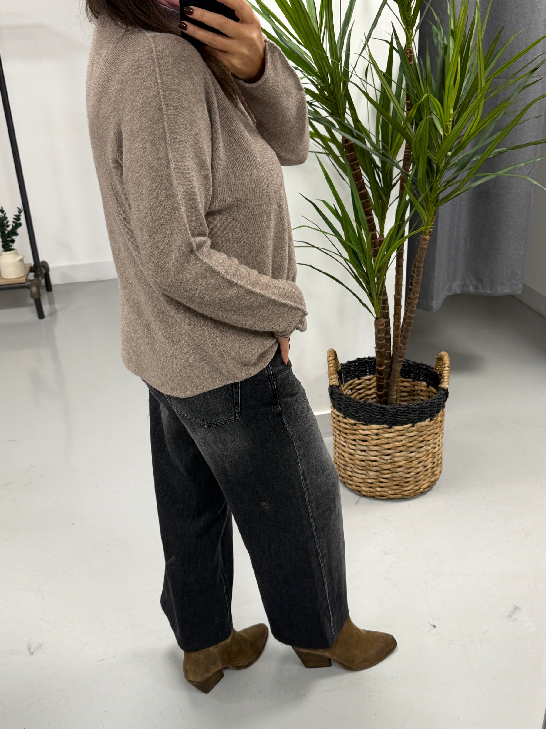 Asher Soft Knit - Biscuit