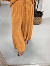 The LuLu Balloon Leg - Caramel