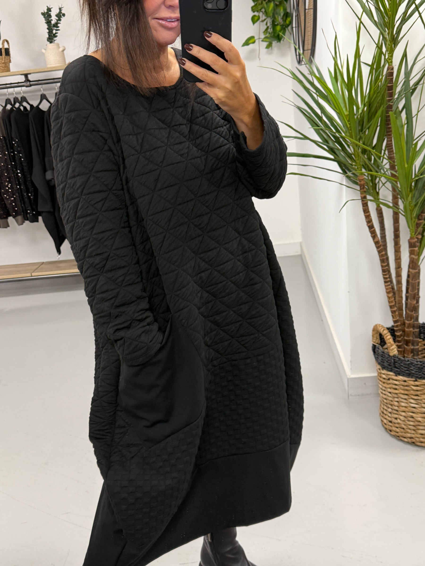 The Cosmo Cocoon Pocket Dress