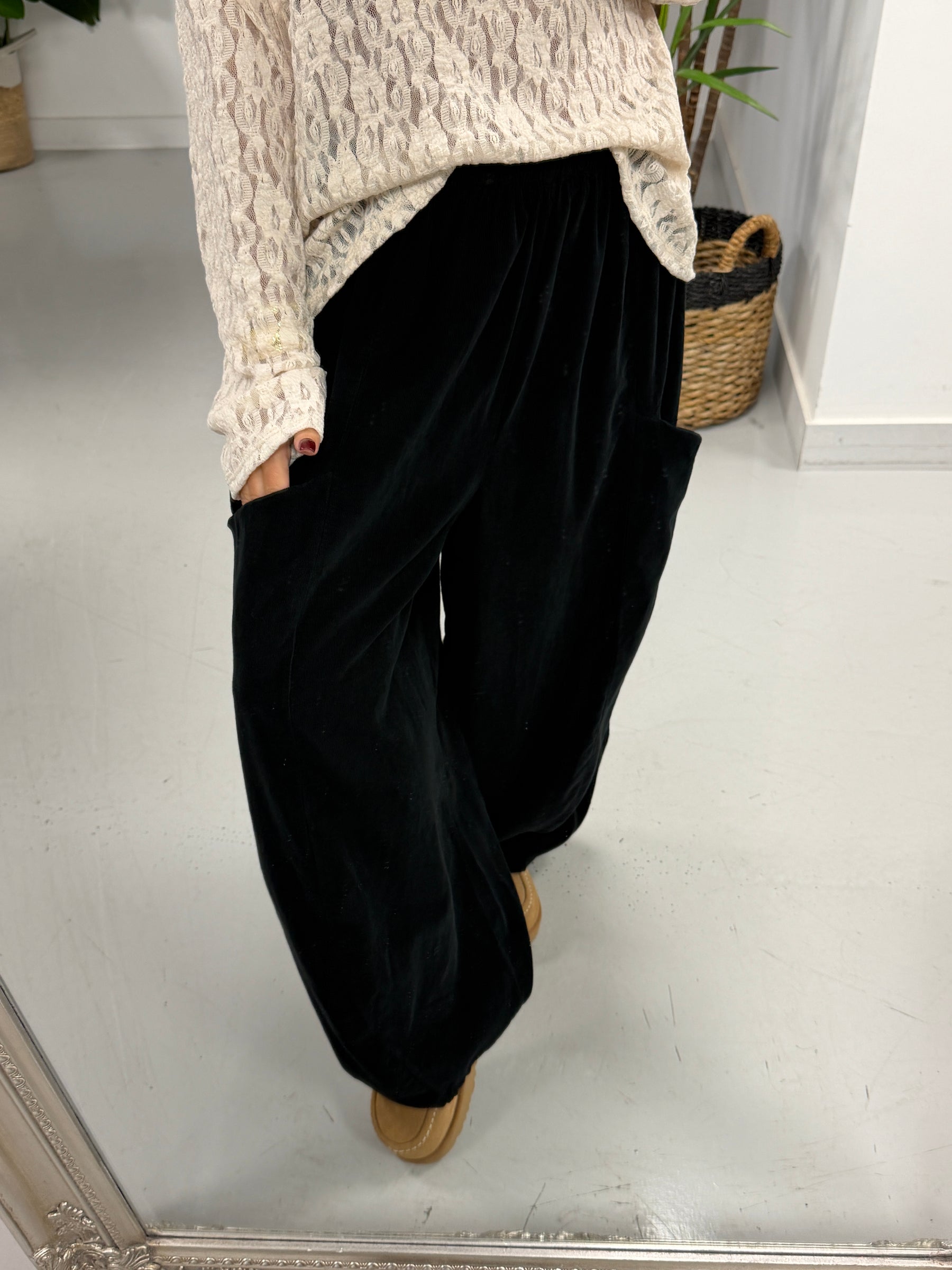 The Barrel Pocket Needlecord Joggers - Black (Size 10-18)